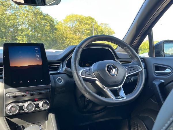 Renault Captur Photo autoimg-f67a2a3a55e6ab4f302edeea85bbb3924f72b29c.jpg