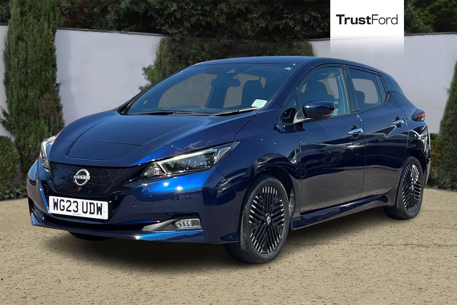 Nissan LEAF Photo 4