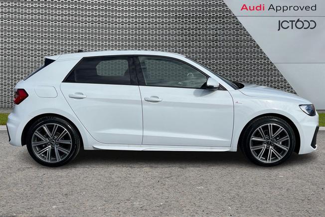 AUDI A1 Photo 4