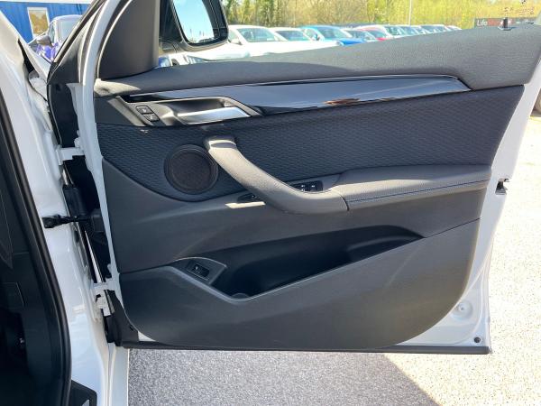 BMW X1 Photo autoimg-f67dc668f43e90e233e99b10f9556361d4aadd76.jpg