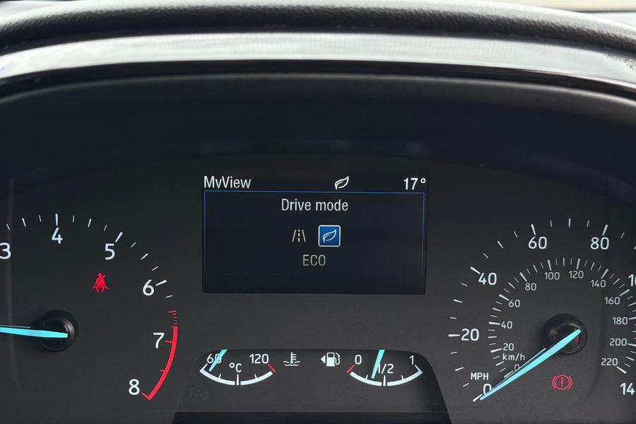 Ford FIESTA Photo autoimg-f680746abf52a0e7f0897b3078fb850818c4919b.jpg