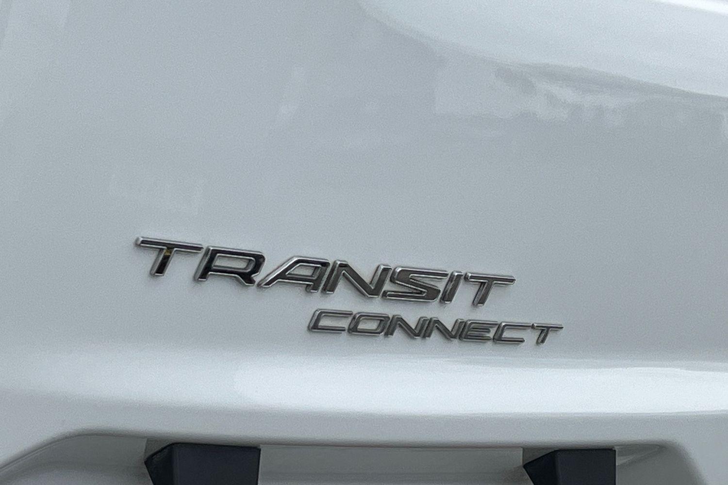 Ford TRANSIT CONNECT Photo 19