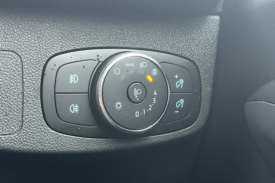 Ford Focus Photo autoimg-f683f36e591453ee338e35a45b211613aa7f3f81.jpg