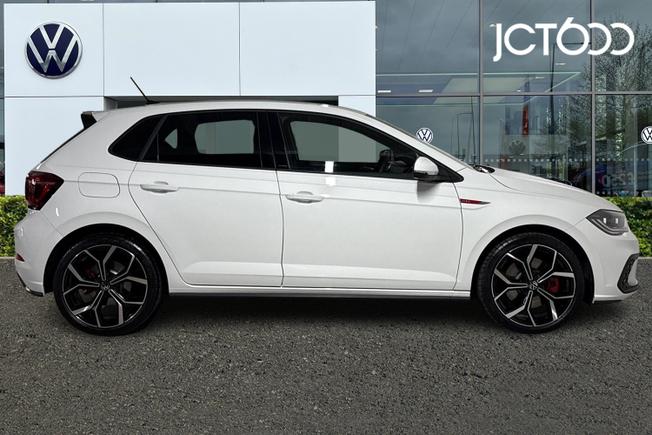 VOLKSWAGEN Polo Photo 4