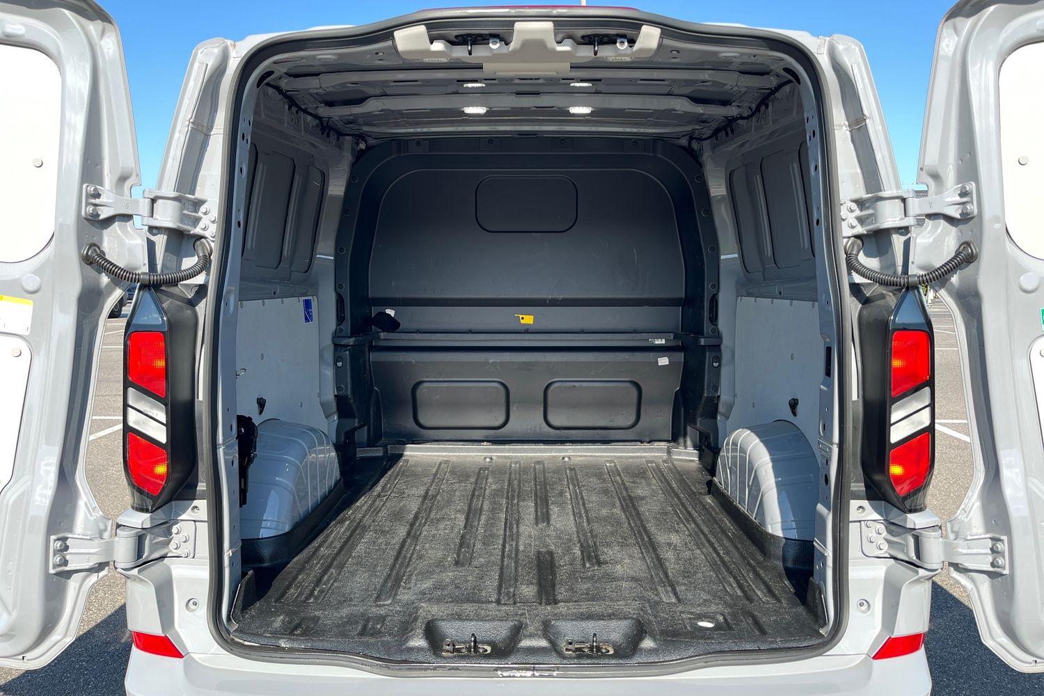 Ford TRANSIT CUSTOM Photo 5