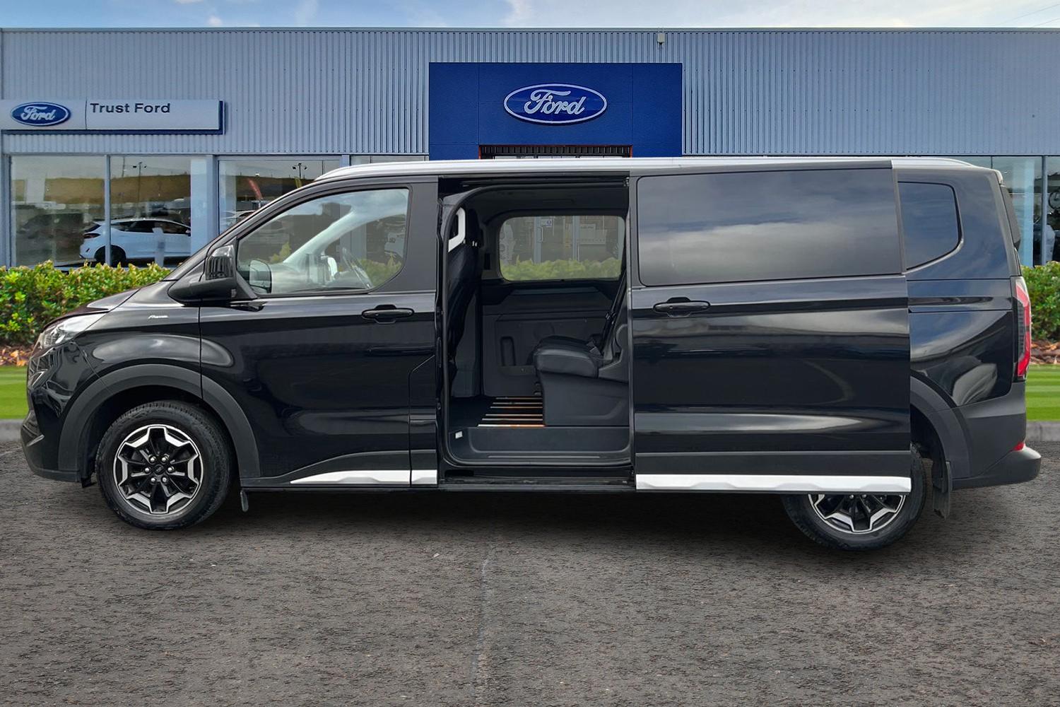 Ford Tourneo Custom Photo 4