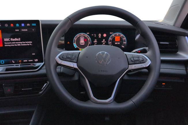 VOLKSWAGEN Tayron Photo 11