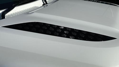 Land Rover Defender Photo autoimg-f68fd3c7536cb0b64d080f6adb82f909f7b44053.jpg