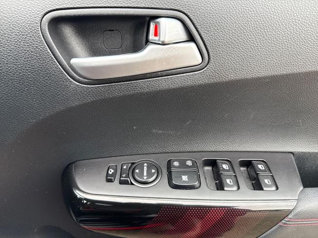 KIA Picanto Photo 28