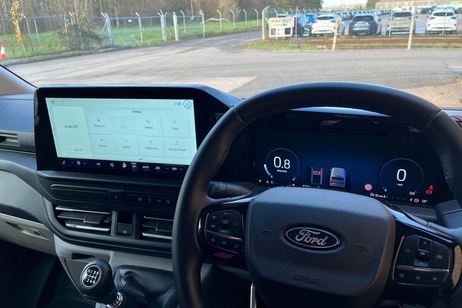 Used Ford TRANSIT CUSTOM 27