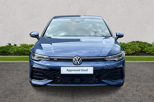 Volkswagen Golf Photo autoimg-f699b45c5e56a3bbde246173dcbc6b4db6e7aaf3.jpg