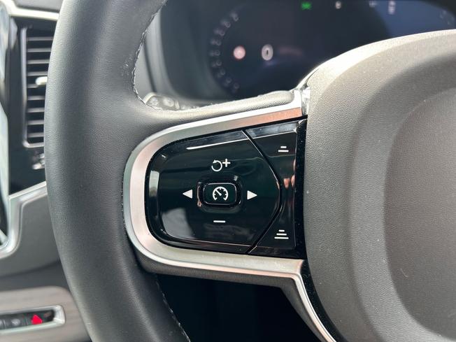 VOLVO Xc90 Photo 16