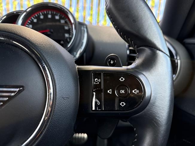 MINI Clubman Photo 17
