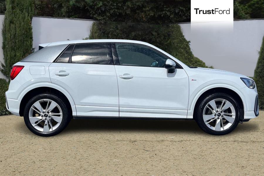 Audi Q2 Photo autoimg-f69ce26a59df3223ebc87d6118b41353c814b537.jpg
