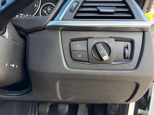 BMW 4 Series Photo 26