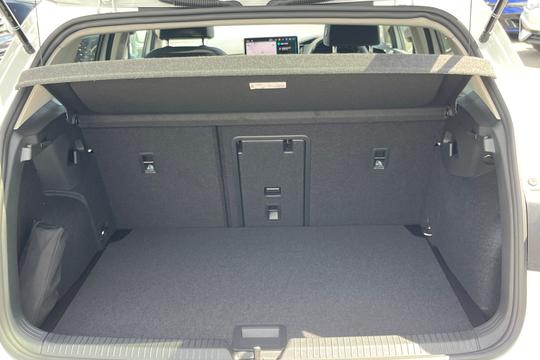 Volkswagen Golf Photo autoimg-f69d80afe2c64ad91ea8fc660b7889e30bbaa045.jpg