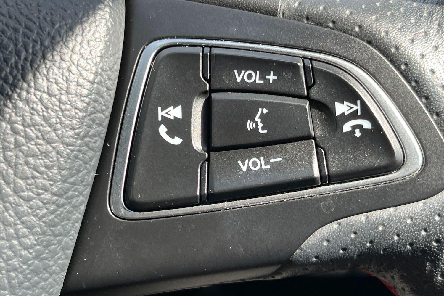 Ford Kuga Photo 23