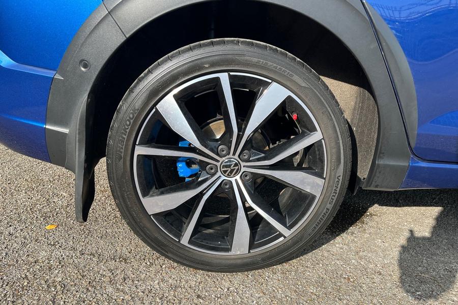 Volkswagen TAIGO Photo autoimg-f6a7f9b6a160ea5458f712e16ea477ed062c3723.jpg