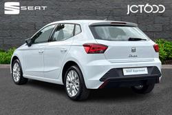 SEAT Ibiza Photo 3