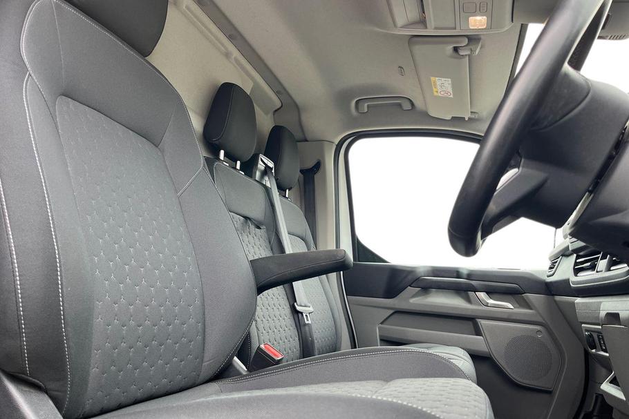 Used Ford TRANSIT CUSTOM FP24XFO 11