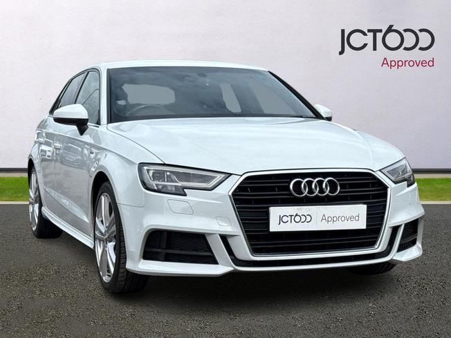 Audi A3 Photo 1