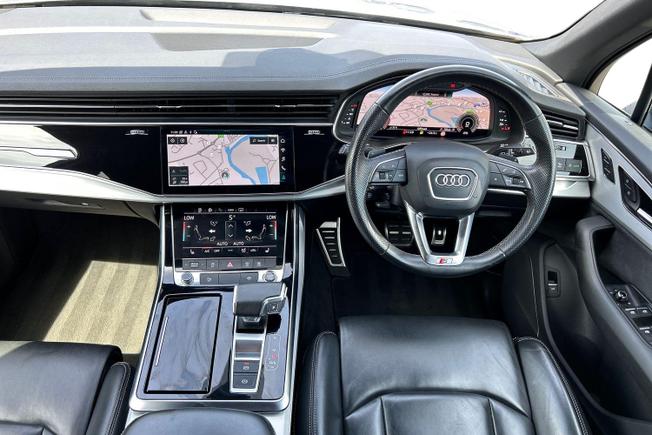 Audi Q7 Photo 10
