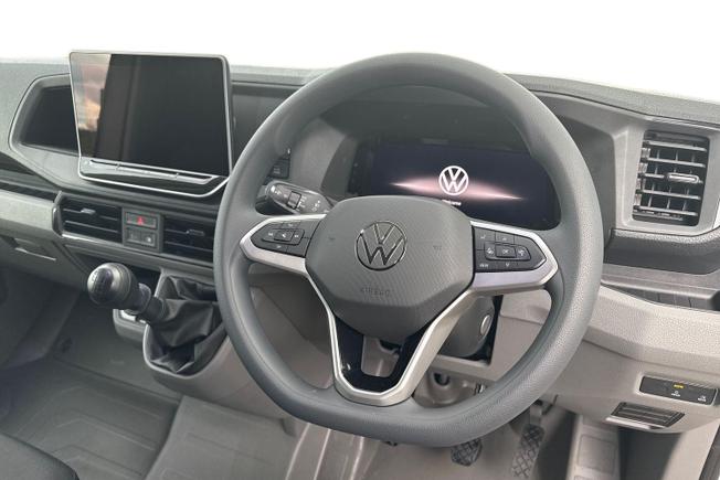 VOLKSWAGEN Crafter Photo 11