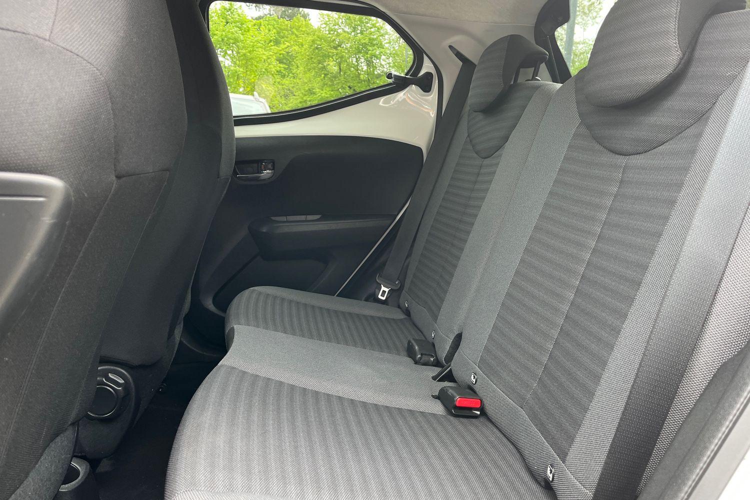 Toyota Aygo Photo 19
