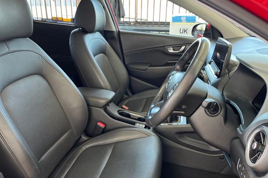 Hyundai KONA Photo autoimg-f6b403ad5af54c2044e7cd859ad6c3712c58b0cc.jpg