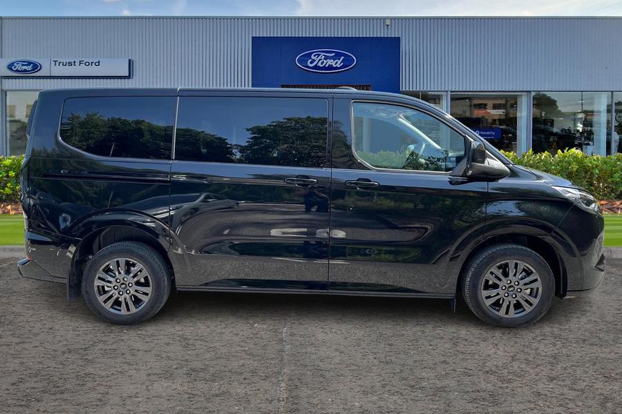 Ford TOURNEO CUSTOM Photo autoimg-f6b69927e1f2ad2ab7f96df8258e9348d530fc02.jpg