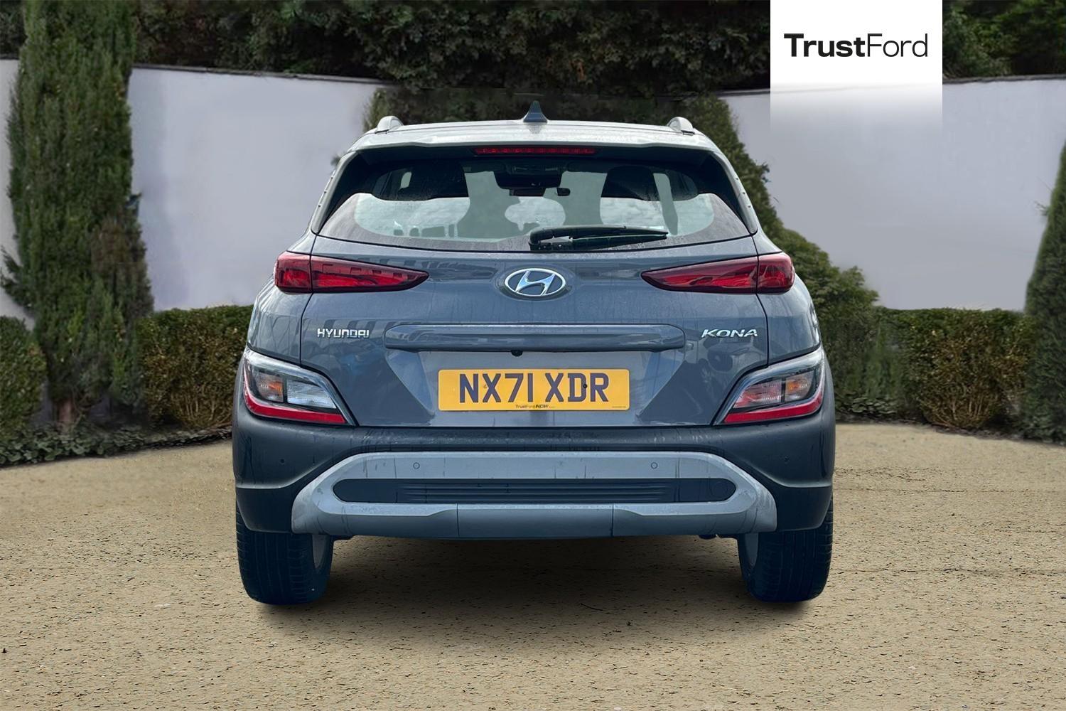 Hyundai KONA Photo 6