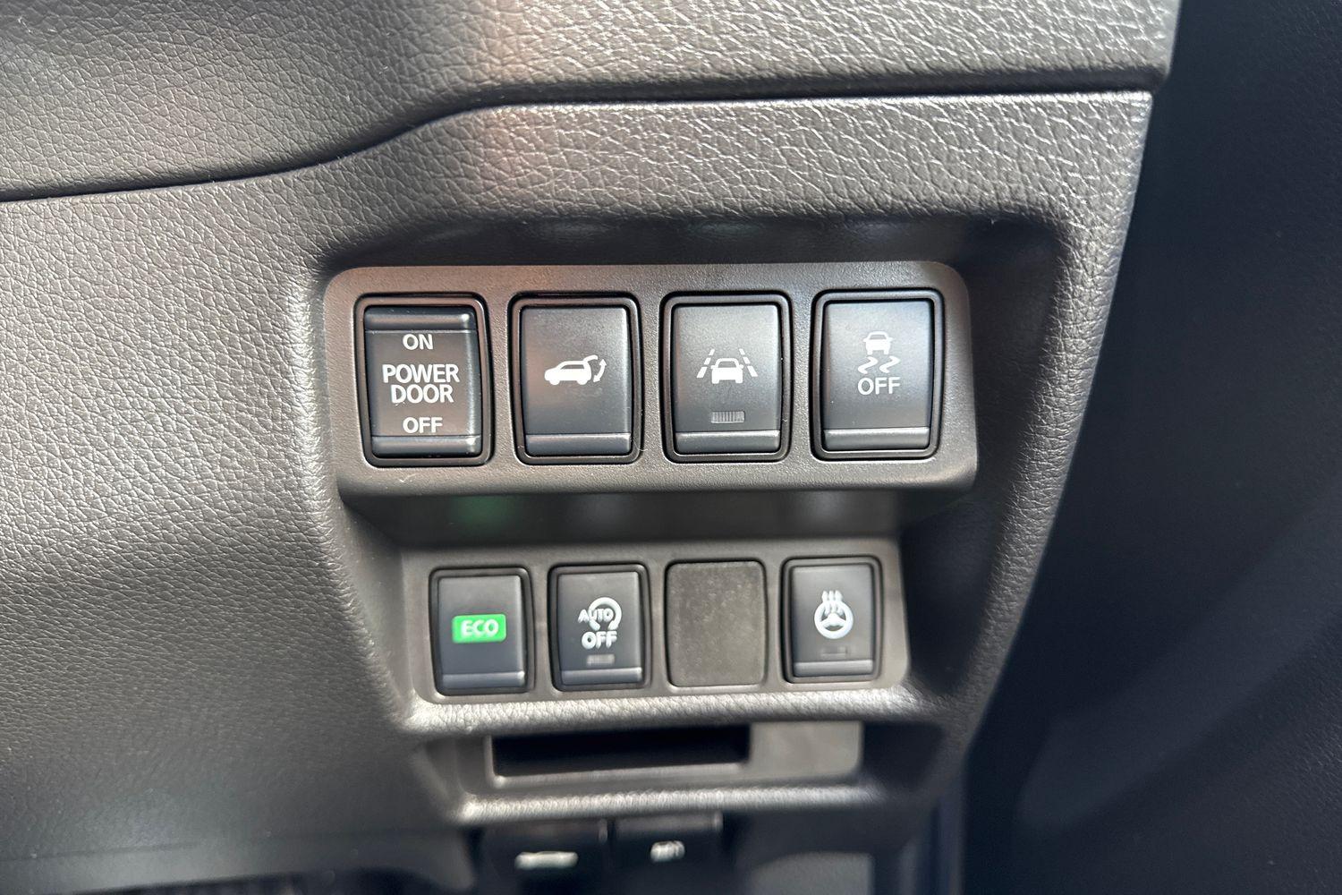 Nissan X-TRAIL Photo 28