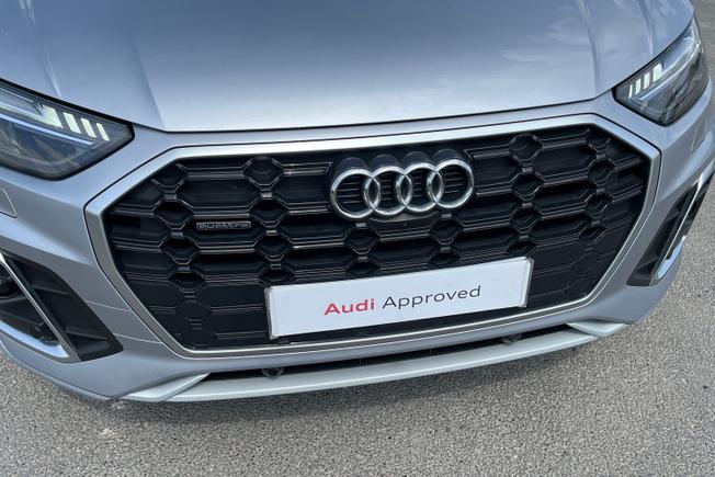 AUDI Q5 Photo 23