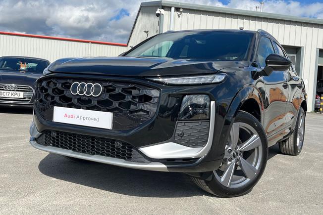 AUDI Q3 Photo 53