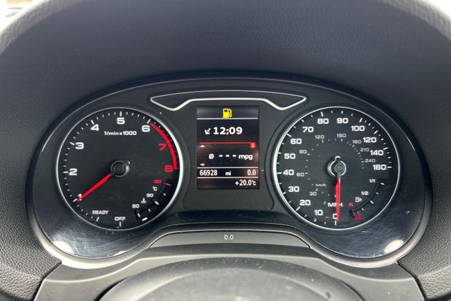 AUDI A3 Photo 15