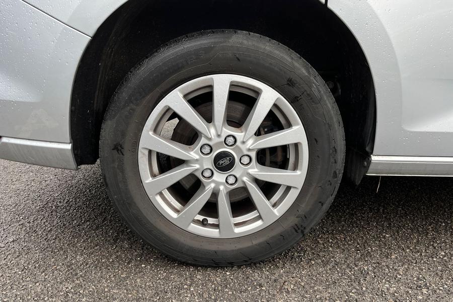 Ford Tourneo Connect Photo autoimg-f6c3e087f8510dd8e4ba0538750288f44c8dd5b8.jpg