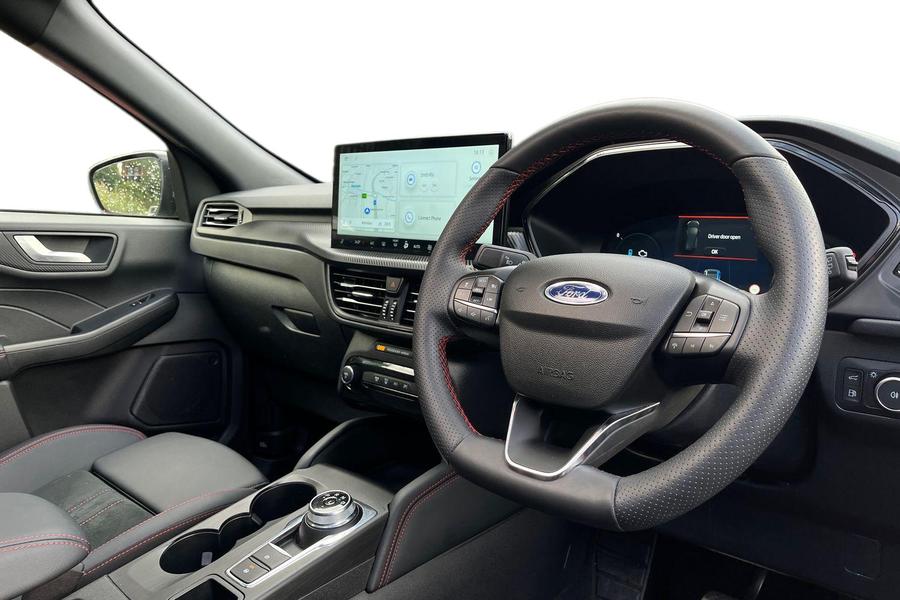 Ford Kuga Photo autoimg-f6c52797156058fd5b0e67568a24a4d0d87f0c7c.jpg