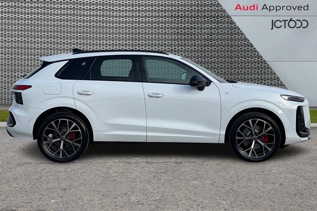AUDI Q3 Photo 4