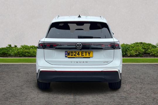 Volkswagen Tiguan Photo autoimg-f6cec9da15710f1dfd992a5ef975ef5e8ee6f3de.jpg