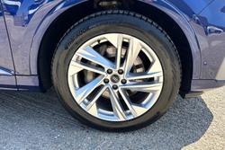 AUDI Q7 Photo 5