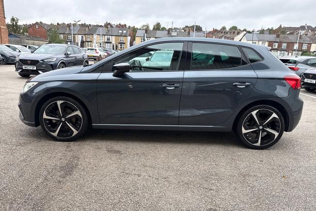 SEAT Ibiza Photo 25