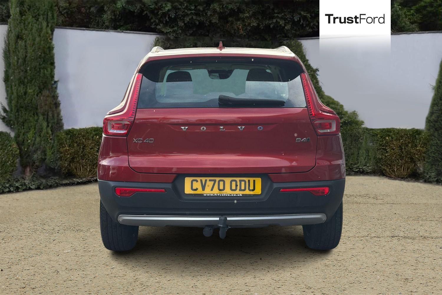 Volvo XC40 Photo 6