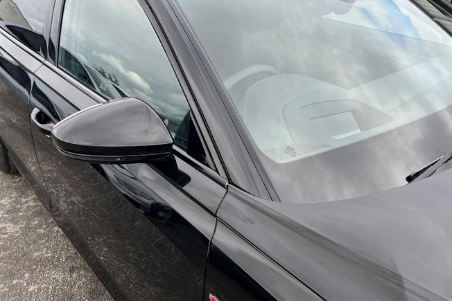 AUDI A8 Photo 20