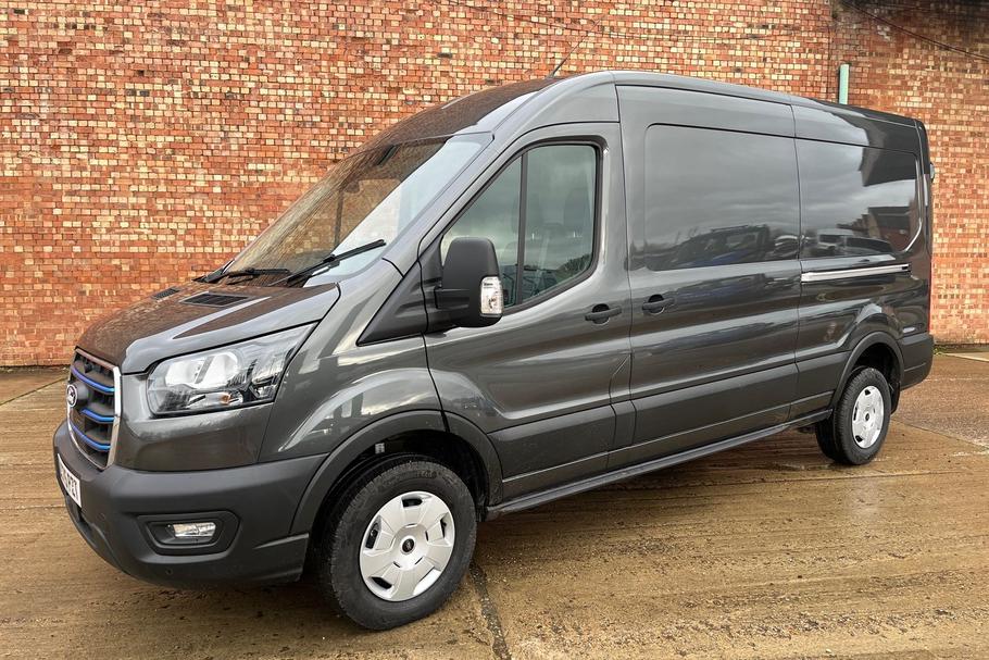 Used Ford E-TRANSIT LC75PZT 24