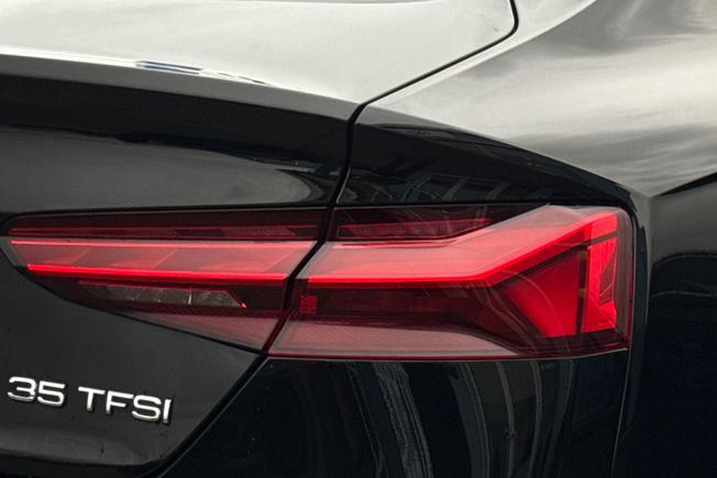AUDI A5 Photo 18