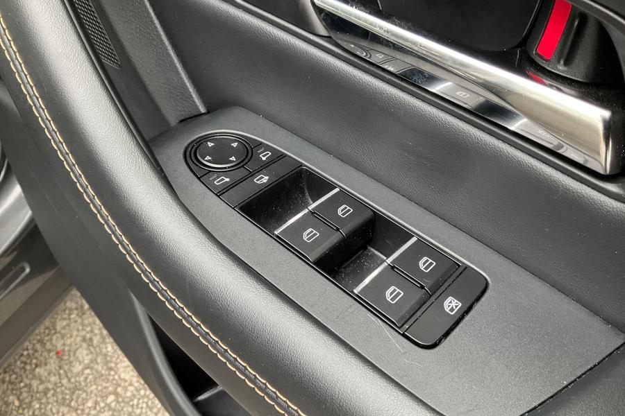 Mazda CX-60 Photo autoimg-f6e092d4e04e79b35269e3777c364db6a3f09474.jpg