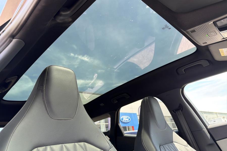 Ford EXPLORER Photo autoimg-f6e09945c2b60d7890e52a231b6abb290af2f480.jpg