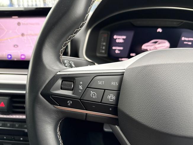 SEAT Ibiza Photo 16