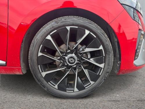 Renault CLIO Photo autoimg-f6e34bfcc87374aa8a5622fe10fdda4fa2531201.jpg