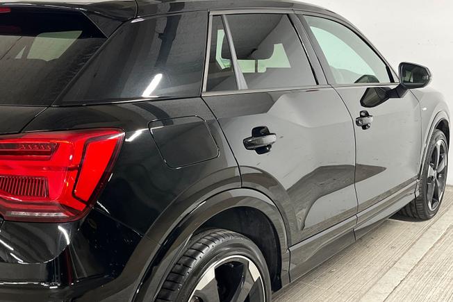 AUDI Q2 Photo 37